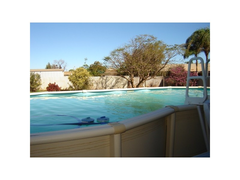 11 Sugarwood Court, Strathalbyn WA 6530