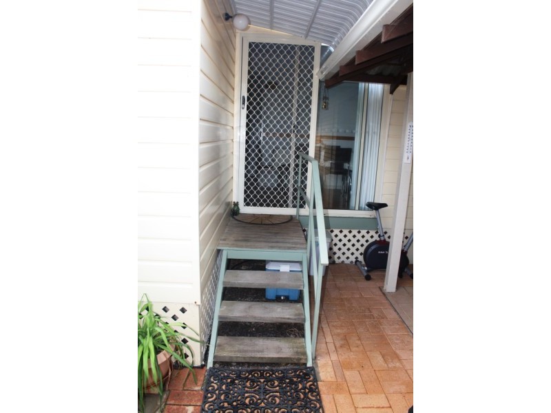 11/123 Point Leander Drive, Port Denison WA 6525