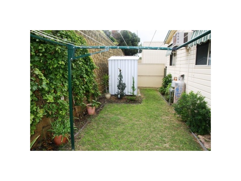 11/123 Point Leander Drive, Port Denison WA 6525