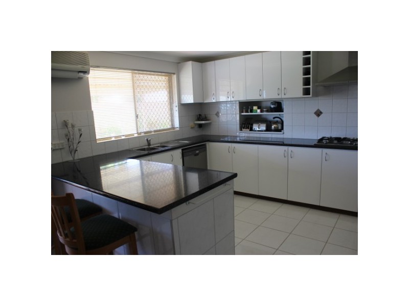 4 Kultown Drive, Waggrakine WA 6530