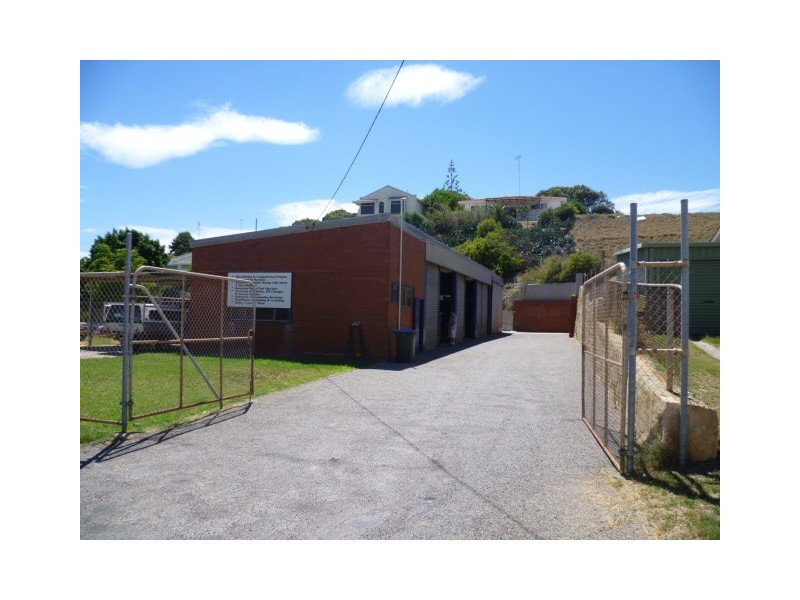 7 Moses Street, Geraldton WA 6530