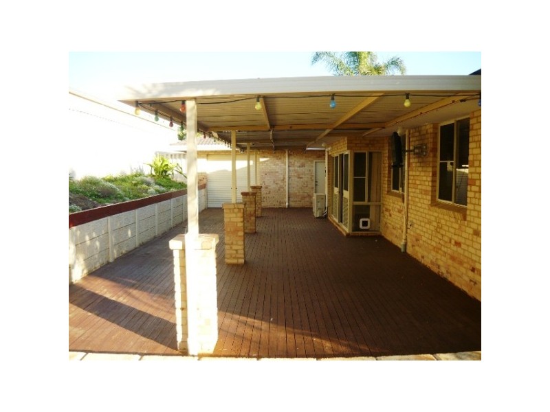 11 Sandown Close, Tarcoola Beach WA 6530