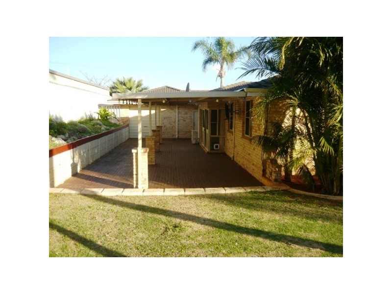 11 Sandown Close, Tarcoola Beach WA 6530