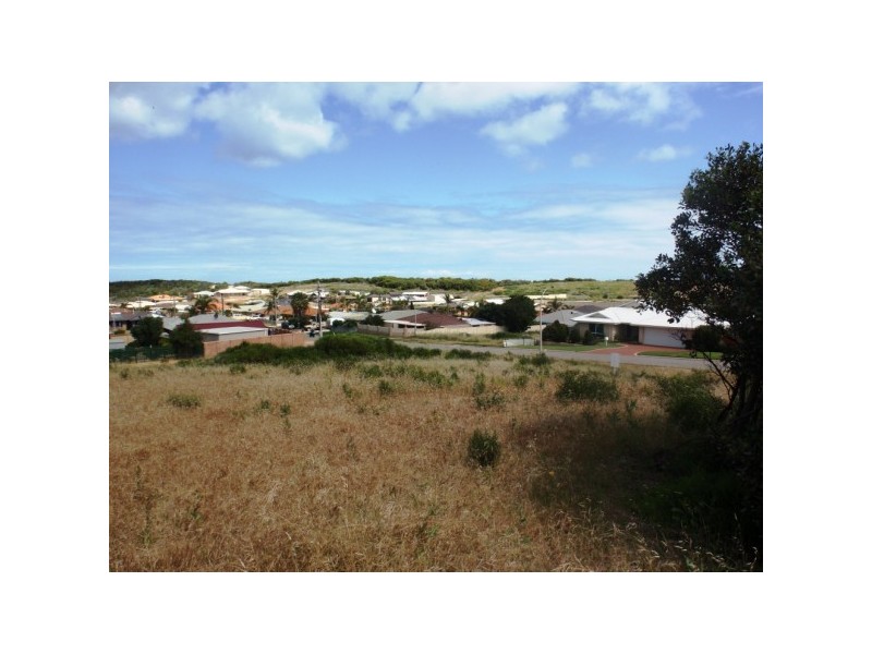 24 Thames Drive, Cape Burney WA 6532