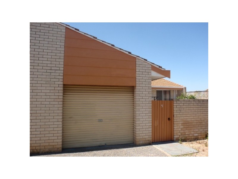 5/54 Eastward Road, Rangeway WA 6530