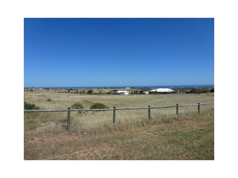 88 Eliza Shaw, White Peak WA 6532