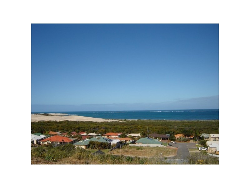 17 Beacon Rise, Wandina WA 6530