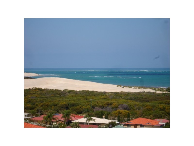 17 Beacon Rise, Wandina WA 6530