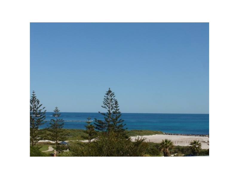 26 Bosuns Cres, West End WA 6530