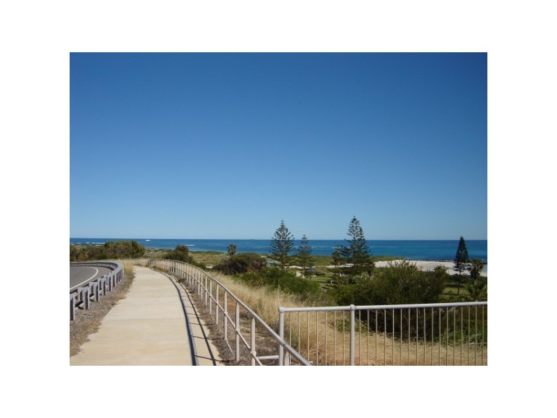 26 Bosuns Cres, West End WA 6530