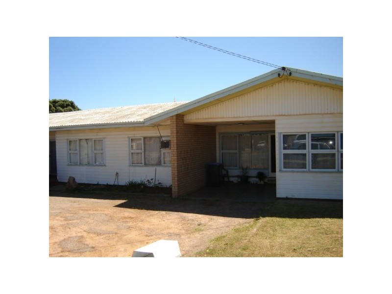 57B Phelps Street, Wonthella WA 6530