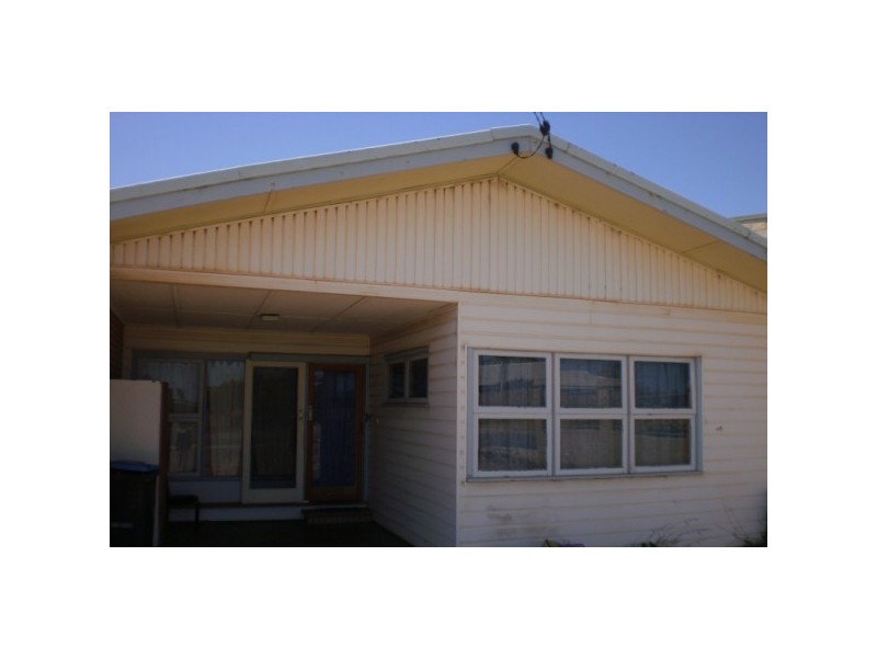 57B Phelps Street, Wonthella WA 6530