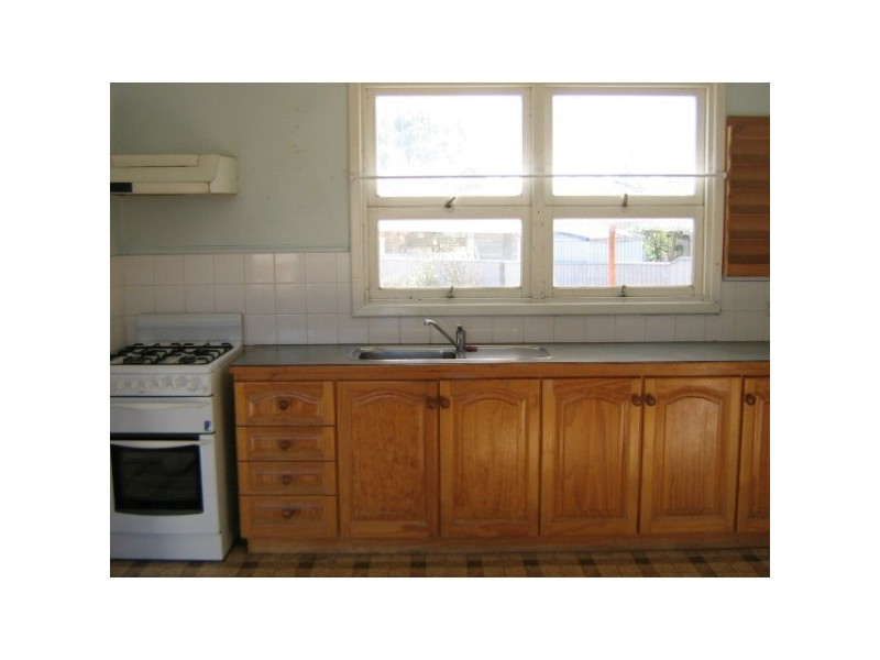 57B Phelps Street, Wonthella WA 6530