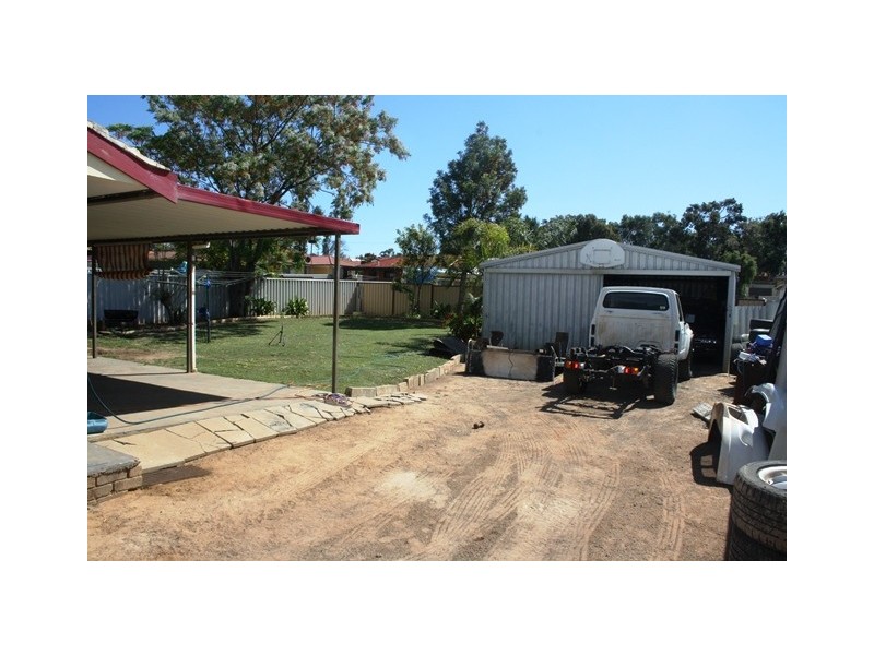 9 Bonamia Road, Utakarra WA 6530