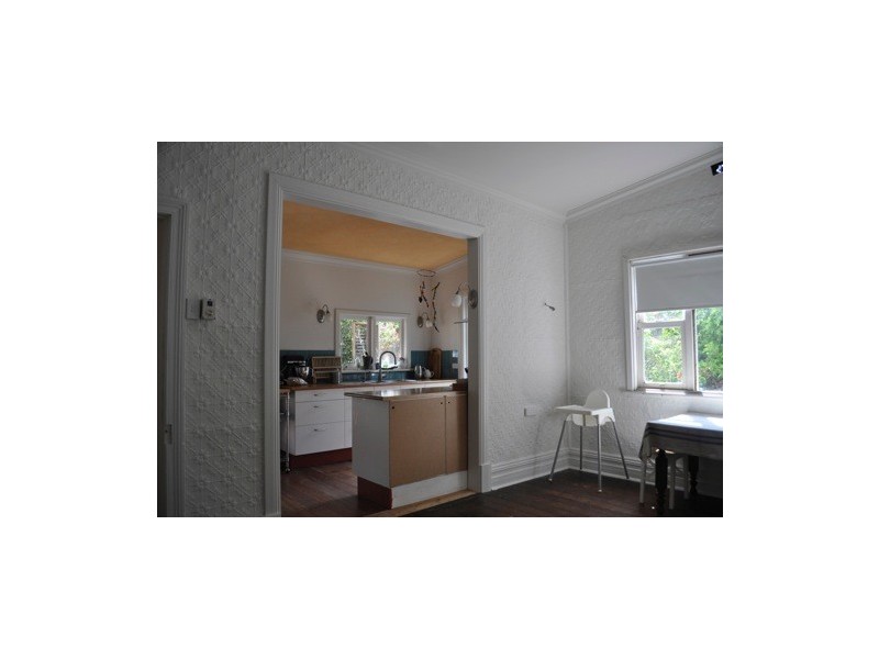 136 Shenton Street, Beachlands WA 6530