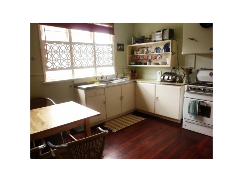 29 Crowther Street, Beachlands WA 6530