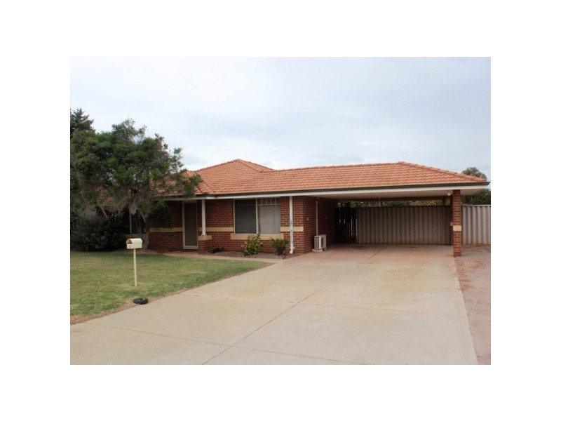 23 Oceanside Drive, Wandina WA 6530