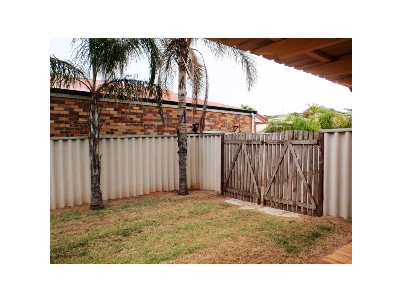 23 Oceanside Drive, Wandina WA 6530