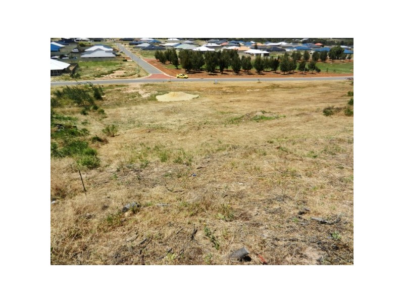 58 Stillwater Avenue, Drummond Cove WA 6532