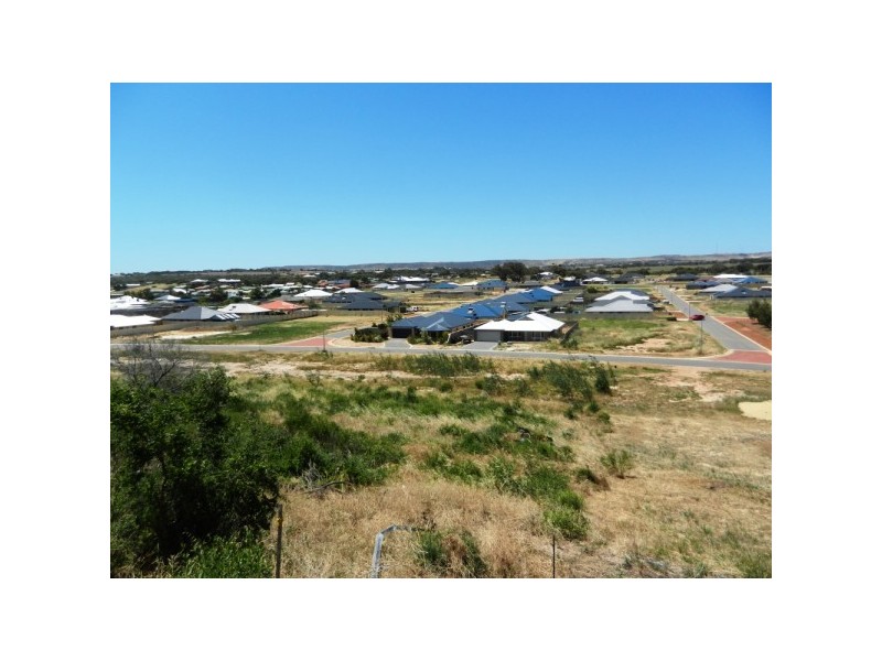 58 Stillwater Avenue, Drummond Cove WA 6532