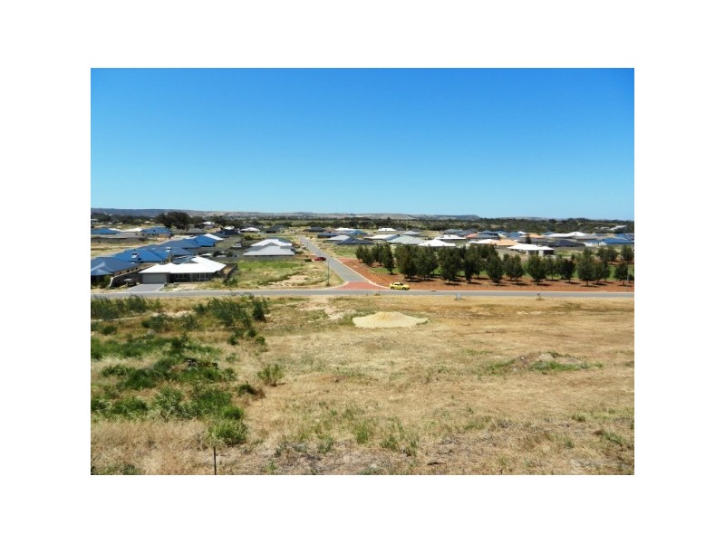 58 Stillwater Avenue, Drummond Cove WA 6532