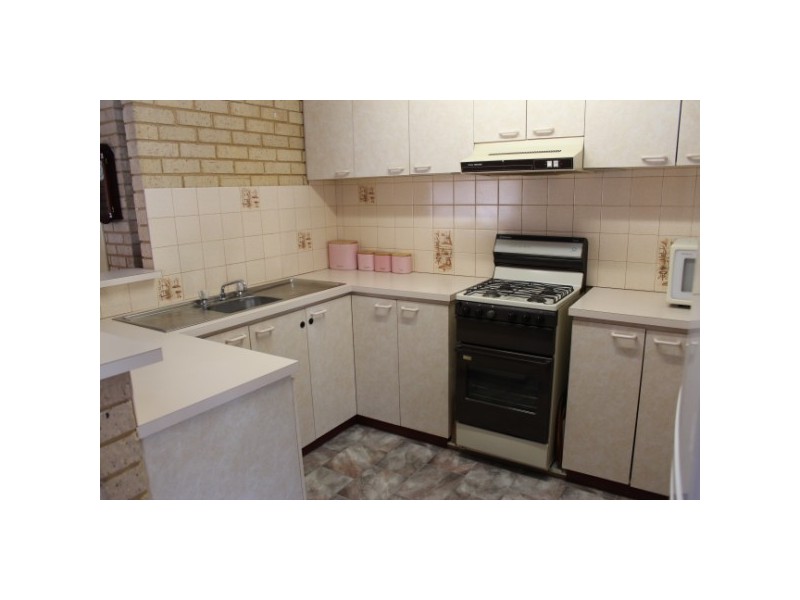 5/39 Assen Street, Utakarra WA 6530