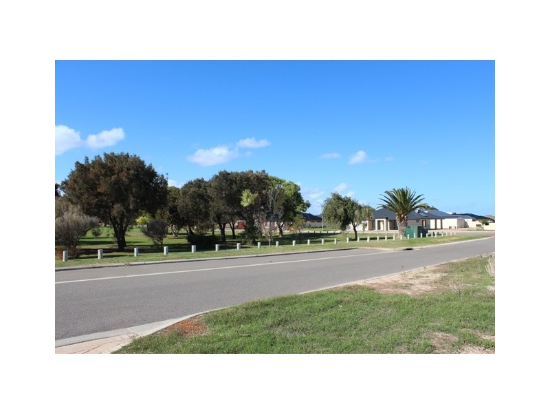 19 Park Vista Square, Drummond Cove WA 6532