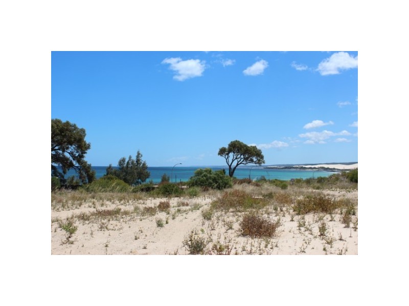 69 Whitehill Road, Drummond Cove WA 6532