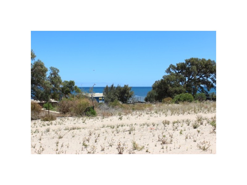 69 Whitehill Road, Drummond Cove WA 6532