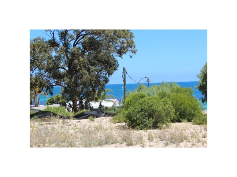 69 Whitehill Road, Drummond Cove WA 6532