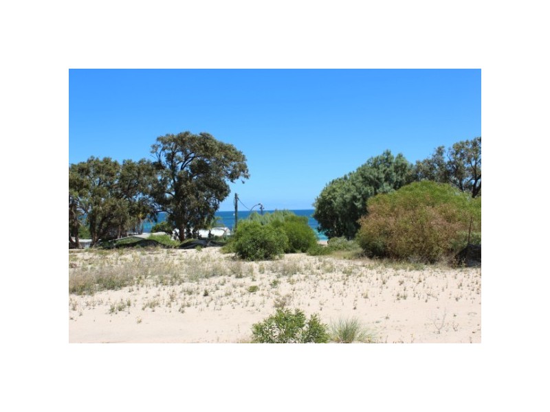 69 Whitehill Road, Drummond Cove WA 6532