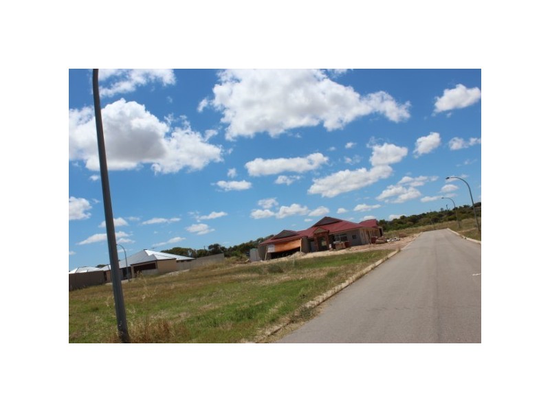 21 Periwinkle Street, Drummond Cove WA 6532