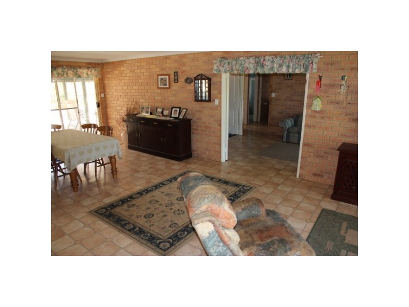 468 Chapman Rd East, East Chapman WA 6532