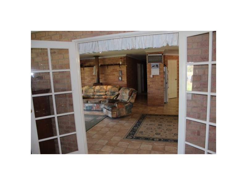 468 Chapman Rd East, East Chapman WA 6532