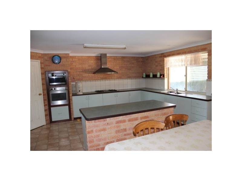 468 Chapman Rd East, East Chapman WA 6532