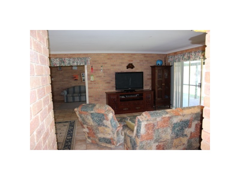 468 Chapman Rd East, East Chapman WA 6532