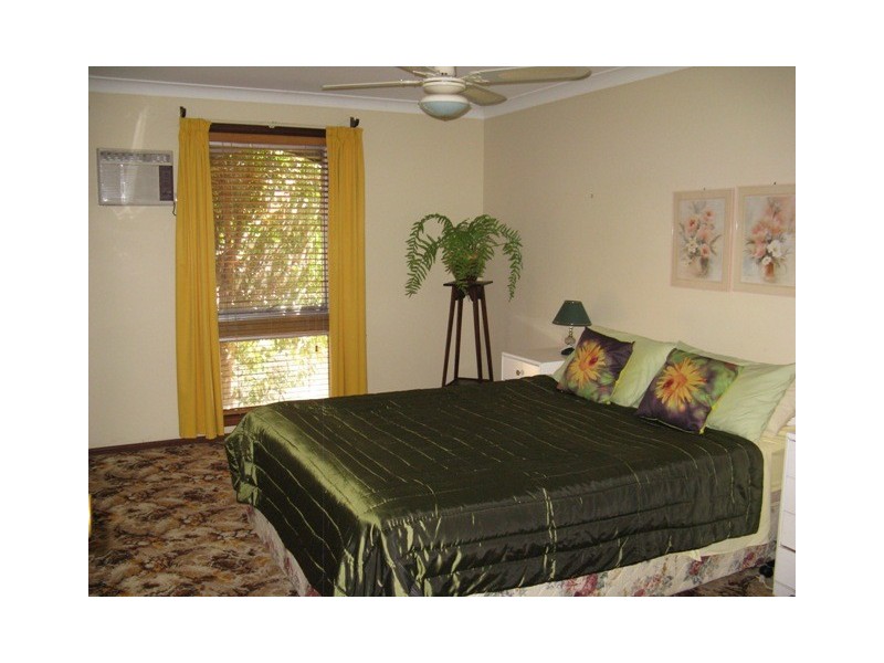 2 Amalda Place, Sunset Beach WA 6530