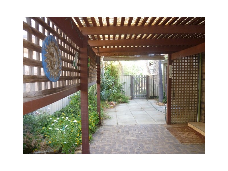 2 Amalda Place, Sunset Beach WA 6530