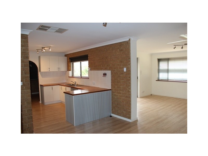 21 Whitworth Drive, Sunset Beach WA 6530