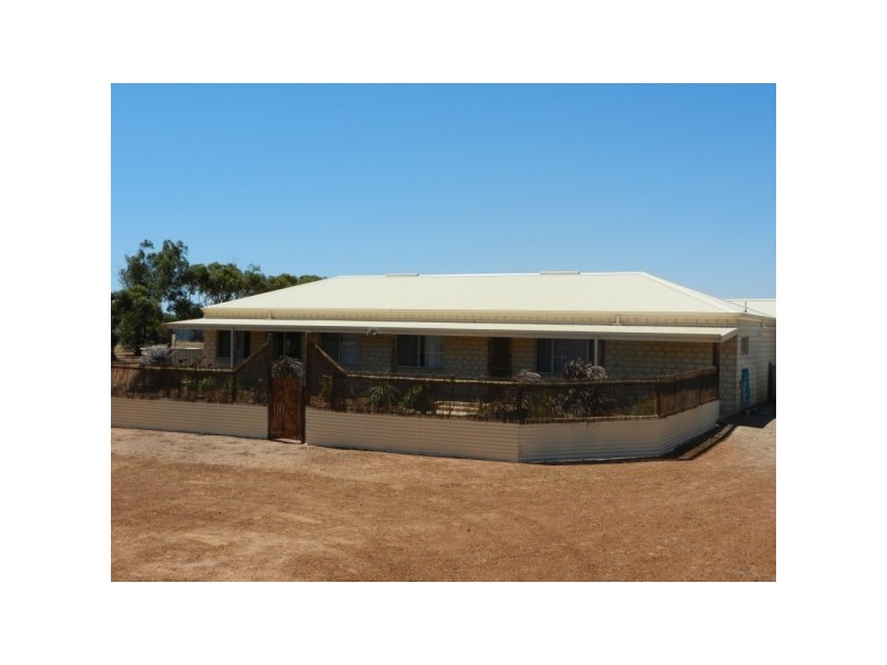 5 Roding Court, Deepdale WA 6532