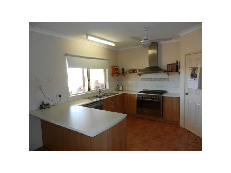 5 Roding Court, Deepdale WA 6532