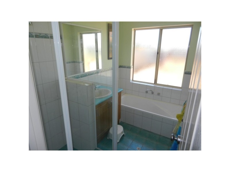 5 Roding Court, Deepdale WA 6532