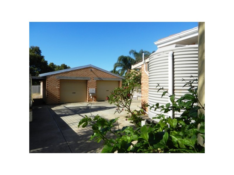 25 Chapman Valley Road, Glenfield WA 6532