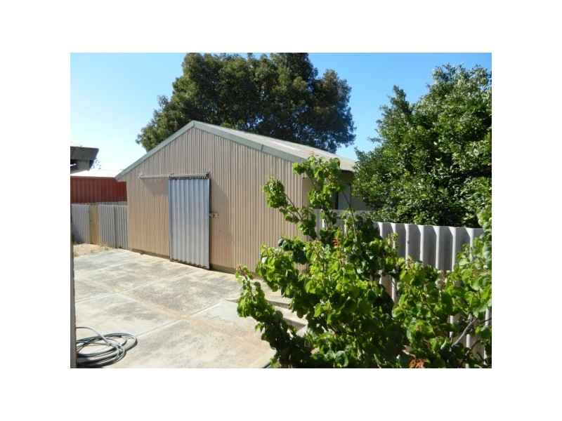 25 Chapman Valley Road, Glenfield WA 6532