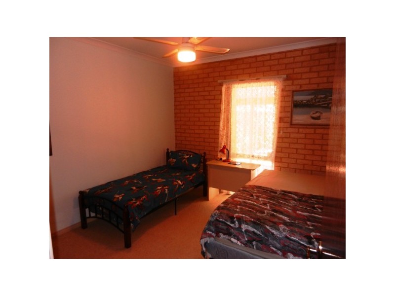 25 Chapman Valley Road, Glenfield WA 6532