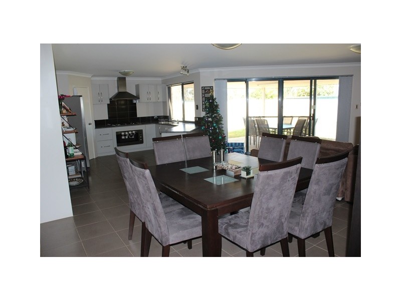 61 Moorings Loop, Sunset Beach WA 6530