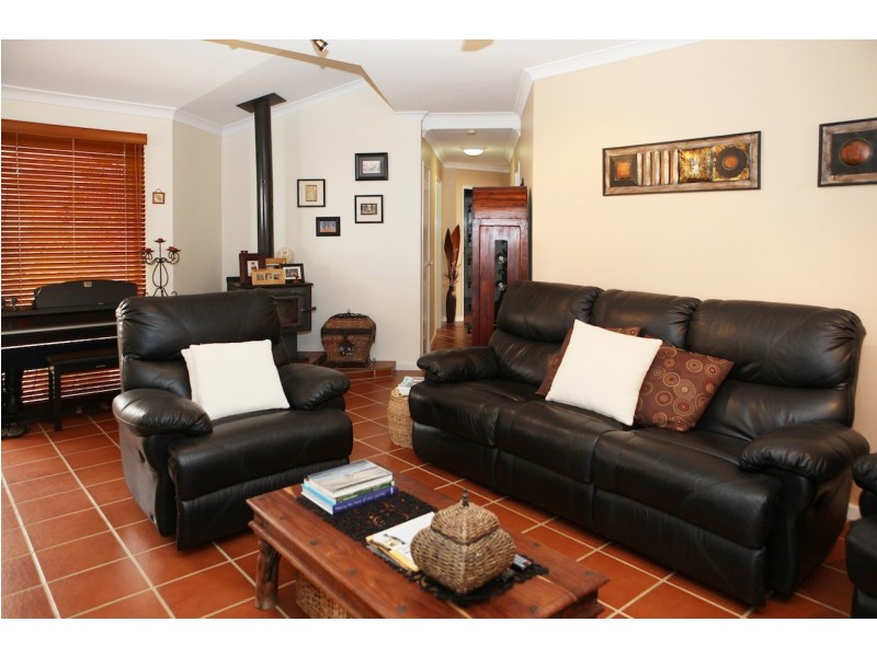 28 Waverley Street, Mount Tarcoola WA 6530