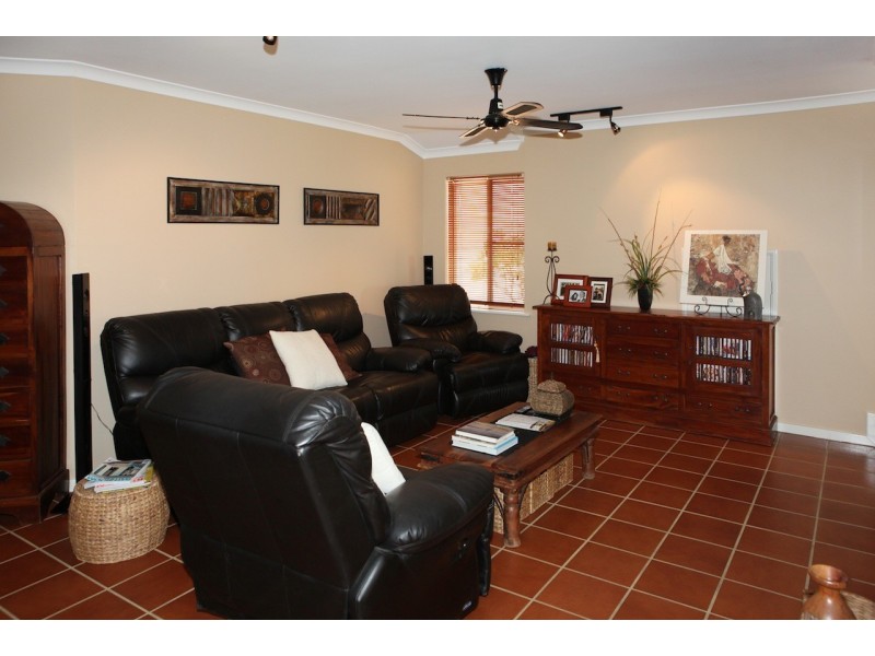 28 Waverley Street, Mount Tarcoola WA 6530