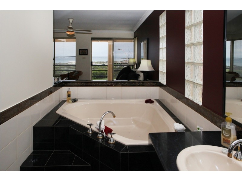 28 Waverley Street, Mount Tarcoola WA 6530