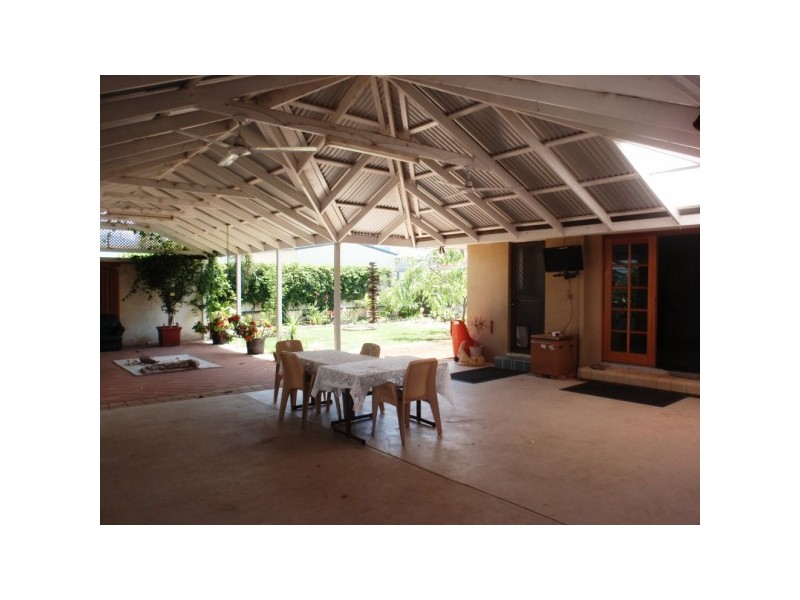 13 Queenscliff Close, Tarcoola Beach WA 6530